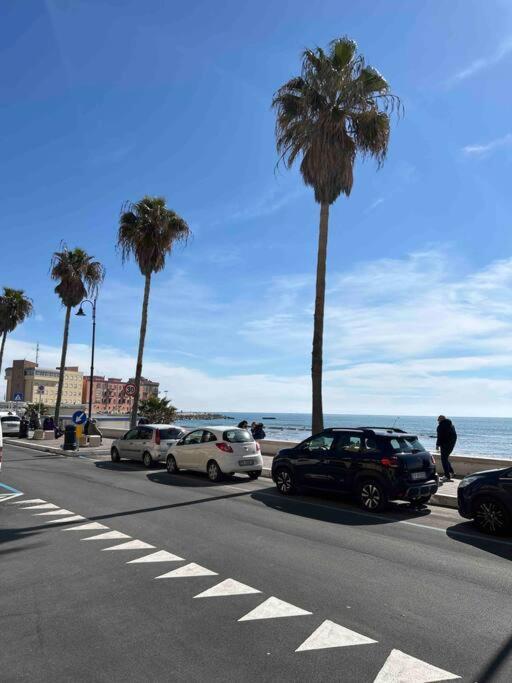 Vacanze Romane Apartment Anzio Luaran gambar